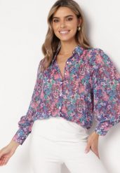 Niebiesko-Różowa Koszula w Kwiaty z Bufiastymi Rękawami Morwenia. Niebieskie koszule damskie Born2be, l, bez wzorów, eleganckie, bez kołnierzyka, bez ramiączek. Za 109.99 zł.