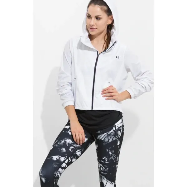 Under Armour Kurtka Accelerate Pckbl Jac , biały, rozmiar S. Białe kurtki sportowe damskie Under Armour, m, bez wzorów, z materiału, bez ramiączek, bez kaptura, do biegania. W wyprzedaży za 299.99 zł.