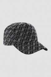 GUESS Czarna damska czapka z cyrkoniami. Czarne czapki damskie Guess, z aplikacjami. W wyprzedaży za 169.99 zł.