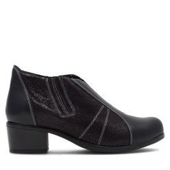 Półbuty Go Soft. Czarne półbuty damskie GO SOFT, bez wzorów, bez obcasa, na obcasie, bez zapięcia. Za 219.99 zł.