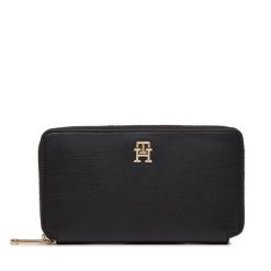 Portfel Tommy Hilfiger. Czarne portfele damskie Tommy Hilfiger. Za 229.99 zł.