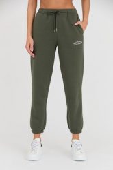 JUICY COUTURE Zielone spodnie dresowe Recycled Wendy Jogger. Zielone spodnie dresowe damskie Juicy Couture, bez wzorów, z dresówki. W wyprzedaży za 299.99 zł.