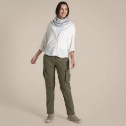 Szalik Craghoppers NosiLife Infinity II. Niebieskie szaliki damskie Craghoppers, bez wzorów, z materiału. Za 150.85 zł.