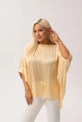 Kimonowa bluzka Vanilla Breeze PLUS SIZE XXL OVERSIZE WIOSNA. Białe bluzki damskie Moda Size Plus Iwanek, plus size, bez wzorów, z elastanu, eleganckie, bez kołnierzyka, plus size, bez ramiączek. Za 169.90 zł.