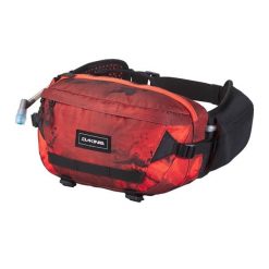 Nerka rowerowa z bukłakiem Dakine Hot Laps 5. Czerwone saszetki i nerki męskie Dakine, bez wzorów. Za 229.79 zł.