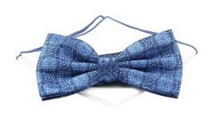 Mucha Błękitna z Białą Poszetką, Wzór Geometryczny, Elegancka, Męska -CHATTIER. Niebieskie krawaty i muchy Chattier, bez wzorów, z poliesteru, eleganckie. Za 59.00 zł.
