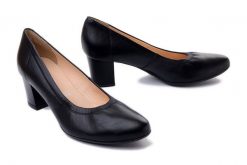 BIOECO BY ARKA 5522 1554 czarny, czółenka damskie. Czarne czółenka damskie Bioeco by Arka, bez wzorów, ze skóry, bez obcasa, na obcasie, bez zapięcia. Za 248.43 zł.
