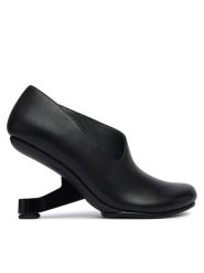 United Nude Czółenka Eamz Ella 110250116 Czarny. Czarne czółenka damskie United Nude, bez wzorów, ze skóry, bez obcasa, bez zapięcia. Za 1,449.00 zł.