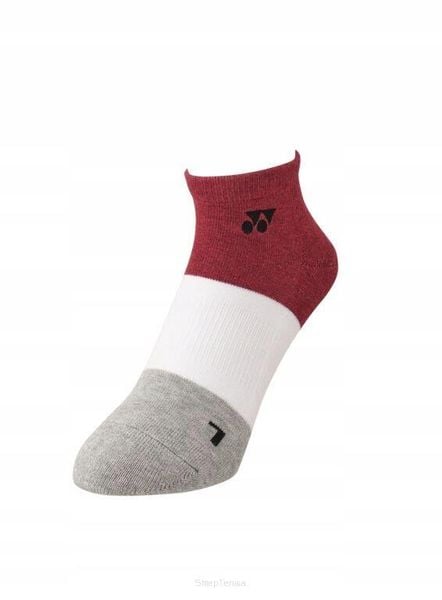 Skarpety tenisowe Yonex Low Cut. Czerwone skarpetki damskie YONEX, bez wzorów, z bawełny. Za 38.99 zł.