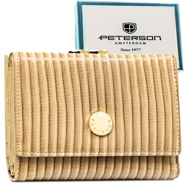Beżowy, prążkowany portfel damski ze skóry naturalnej i ekologicznej Peterson PTN PS15-09-CRV. Brązowe portfele damskie Peterson, prążkowane. Za 115.99 zł.