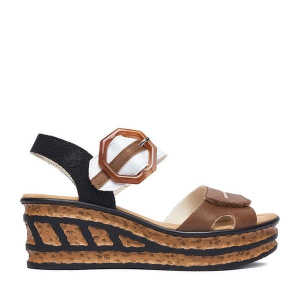 Sandały Rieker. Brązowe sandały damskie Rieker, bez wzorów, bez obcasa, na koturnie, bez zapięcia. Za 222.99 zł.