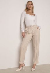 Beżowe Eleganckie Spodnie Cygaretki z Wysokim Stanem i Paskiem z Klamerką Diminas. Brązowe spodnie materiałowe damskie Born2be, bez wzorów, z jeansu, eleganckie, z podwyższonym stanem. Za 119.99 zł.