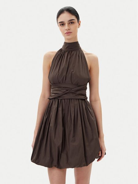 ViCOLO Sukienka koktajlowa TD0606 Brązowy Regular Fit. Brązowe sukienki damskie ViCOLO, s, bez wzorów, z bawełny, wizytowe, bez kołnierzyka, bez ramiączek. Za 319.99 zł.