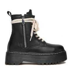 Trzewiki DeeZee. Czarne botki damskie DeeZee, bez wzorów, bez obcasa, na płaskiej podeszwie, bez zapięcia. Za 219.99 zł.