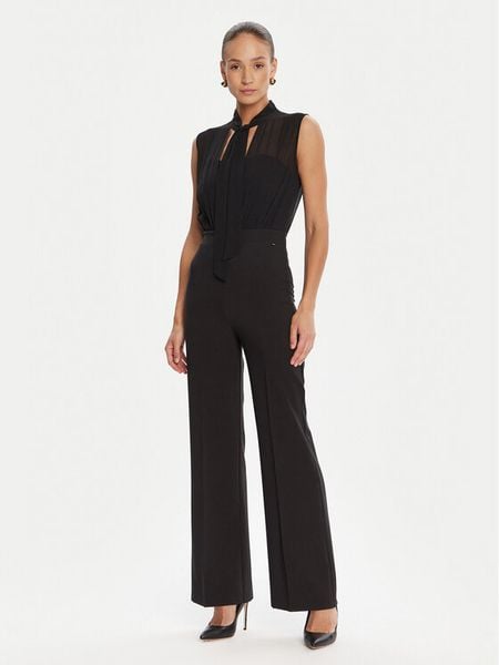 Rinascimento Kombinezon CFC0124921003 Czarny Regular Fit. Czarne sukienki damskie Rinascimento, s, bez wzorów, z syntetyku, bez kołnierzyka, bez ramiączek. Za 639.99 zł.