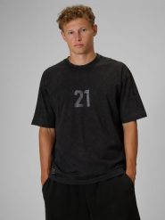 4F Regular Size: T-shirt loose z nadrukiem 4F | Tomasz Fornal - szary S. Szare t-shirty męskie 4F, m, z aplikacjami, z bawełny, bez kołnierzyka, bez ramiączek. Za 129.99 zł.