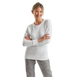 Lekka Bluza Raglanowa Dla Kobiet. Białe bluzy damskie fruit of the loom, xl, bez wzorów, bez ramiączek, bez kaptura. Za 68.99 zł.