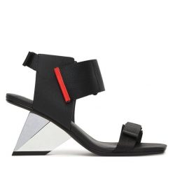 Sandały United Nude. Czarne sandały damskie United Nude, bez wzorów, bez obcasa, na koturnie, bez zapięcia. Za 1,196.99 zł.
