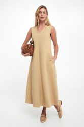 Sukienka Egoista WEEKEND MAX MARA. Sukienki damskie Weekend Max Mara, bez wzorów, bez kołnierzyka, bez ramiączek. W wyprzedaży za 1,231.20 zł.