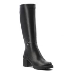 Czarne Kozaki Cambell Eleganckie Buty Damskie Na Obcasie. Czarne kozaki damskie Cambell, bez wzorów, ze skóry, bez obcasa, na obcasie, bez zapięcia. Za 288.99 zł.