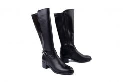 TAMARIS 1-25537-41 001 black, kozaki damskie. Czarne kozaki damskie Tamaris, bez wzorów, bez obcasa, na obcasie, bez zapięcia. Za 469.71 zł.