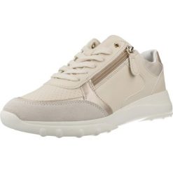 Buty GEOX D ALLENIEE Beżowy. Brązowe obuwie trekkingowe damskie Geox, ze skóry, bez zapięcia. Za 365.99 zł.