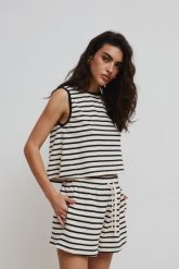 Krótki top z bawełny w paski BLACK & BEIGE - LIRAC-S/M. Brązowe topy damskie Marsala, m, bez wzorów, z bawełny, casualowe, bez kołnierzyka, bez ramiączek. W wyprzedaży za 51.96 zł.