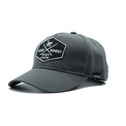 Czapka Trucker - 5 paneli - Poliester z recyklingu (Szary). Szare czapki damskie SURF MONKEY, bez wzorów, z poliesteru, sportowe. Za 159.95 zł.