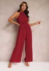 Bordowy Kombinezon z Dekoltem Typu Halter i Gumką w Talii Zolefia. Czerwone sukienki damskie Renee, bez wzorów, eleganckie, bez kołnierzyka, bez ramiączek. Za 119.99 zł.