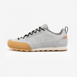 Buty turystyczne męskie Arpenaz 500 Revival Natural. Szare buty zimowe męskie QUECHUA, bez wzorów, z kauczuku, bez obcasa, bez zapięcia. Za 269.99 zł.