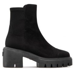 Botki Stuart Weitzman. Czarne botki damskie Stuart Weitzman, bez wzorów, bez obcasa, na słupku, bez zapięcia. Za 1,949.00 zł.
