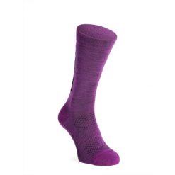 Skarpety rowerowe Mons Royale Atlas Crew Sock. Czarne skarpetki damskie Mons Royale, bez wzorów. Za 86.99 zł.