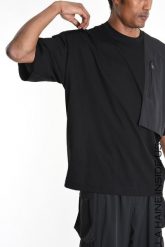 La Haine Inside Us T-Shirt | 3Z M1214 | Mężczyzna | Czarny. Czarne t-shirty męskie La Haine Inside Us, m, bez wzorów, z bawełny, bez kołnierzyka, bez ramiączek. W wyprzedaży za 349.00 zł.