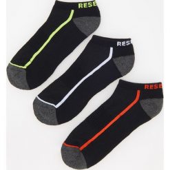 Skarpetki balerinki 3 pack - Czarny. Czarne skarpetki damskie Reserved, bez wzorów. Za 29.99 zł.