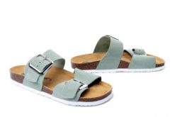 DR. BRINKMANN 700529-07 grun, klapki damskie. Zielone klapki damskie Dr. Brinkmann, na lato, bez wzorów, ze skóry, bez obcasa, bez zapięcia. Za 203.92 zł.