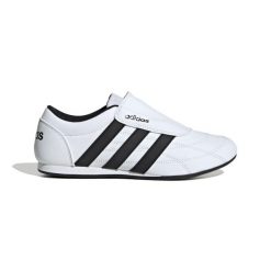Kobiece trampki adidas Tekwen. Białe trampki i tenisówki damskie Adidas, bez wzorów, z gumy, bez zapięcia. Za 253.00 zł.