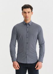 PAKO LORENTE – Granatowa koszula w kwiaty. Koszule męskie Pako Lorente, xl, bez wzorów, z bawełny, bez kołnierzyka, bez ramiączek. Za 199.99 zł.