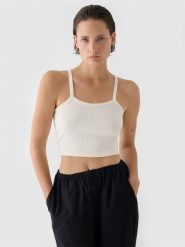 4F Crop top slim damski - biały M. Białe topy damskie 4F, m, bez wzorów, z bawełny, sportowe, bez kołnierzyka, bez ramiączek. W wyprzedaży za 29.99 zł.