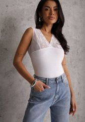 Biały Bieliźniany Top z Bawełny z Siateczkową Wstawką i Koronką Beranela. Białe topy damskie Renee, m, z aplikacjami, z bawełny, bez kołnierzyka, bez ramiączek. Za 29.99 zł.