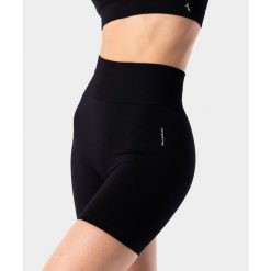 Szorty bezszwowe sportowe damskie Carpatree Simply Seamless. Czarne obuwie sportowe damskie Carpatree, bez wzorów, z materiału, bez zapięcia, na fitness i siłownię. Za 139.99 zł.