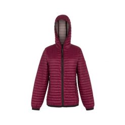 Damska kurtka puchowa Regatta Rigain. Czerwone kurtki sportowe damskie Regatta, bez wzorów, z puchu, bez ramiączek, bez kaptura, trekkingowe. Za 209.99 zł.