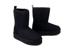 EMU AUSTRALIA W13190 Stinger Lo Flatform black, botki damskie. Czarne botki damskie Emu Australia, bez wzorów, ze skóry, bez obcasa, bez zapięcia. Za 789.90 zł.