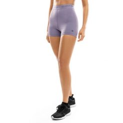 Damskie krótkie legginsy treningowe Fitness Siroko Eyre. Fioletowe legginsy damskie SIROKO, bez wzorów, z materiału. Za 84.00 zł.