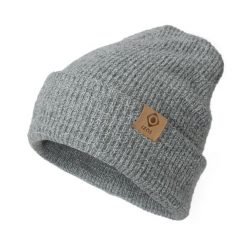 Nowoczesna czapka dzianinowa BOVILL, ciepła i unisex na zimę i okres przejściowy. Szare czapki damskie IZAS, na zimę, bez wzorów, z dzianiny, eleganckie. Za 165.17 zł.