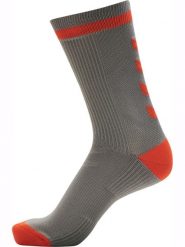 Skarpety średniej długości Hummel Elite Indoor. Czarne skarpety męskie Hummel, bez wzorów, z elastanu. Za 77.90 zł.