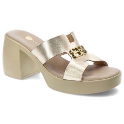 Złote Klapki Armodo Eleganckie Obuwie Damskie. Żółte klapki damskie Armodo, na lato, bez wzorów, eleganckie, bez obcasa, na obcasie, bez zapięcia. Za 219.00 zł.