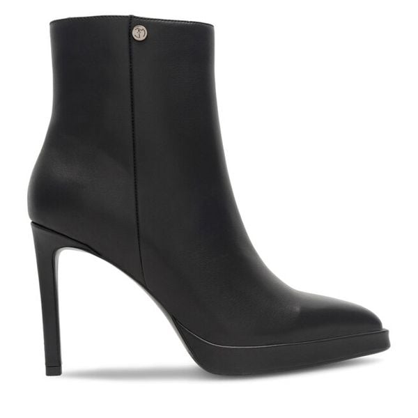 Botki Eva Minge. Czarne botki damskie Eva Minge, bez wzorów, bez obcasa, na szpilce, bez zapięcia. Za 479.00 zł.