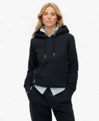 Superdry Bluza z kapturem Essential Logo haftowana – Relaxed Fit. Niebieskie bluzy damskie Superdry, z aplikacjami, z bawełny, klasyczne, bez ramiączek, z kapturem. Za 282.85 zł.