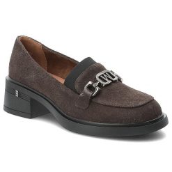 Półbuty damskie Vinceza, cholewka ze skóry naturalnej zamszowej wsuwany fason z ozdobnym paskiem i metalową klamrą, brązowe, 18127. Brązowe półbuty damskie VINCEZA, bez wzorów, ze skóry, bez obcasa, bez zapięcia. Za 179.00 zł.