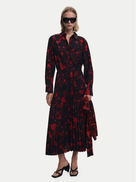 Desigual Sukienka koszulowa Plisado 25WWVW16 Czerwony Regular Fit. Czerwone sukienki damskie Desigual, xl, bez wzorów, z syntetyku, bez kołnierzyka, bez ramiączek, koszulowe. Za 539.99 zł.